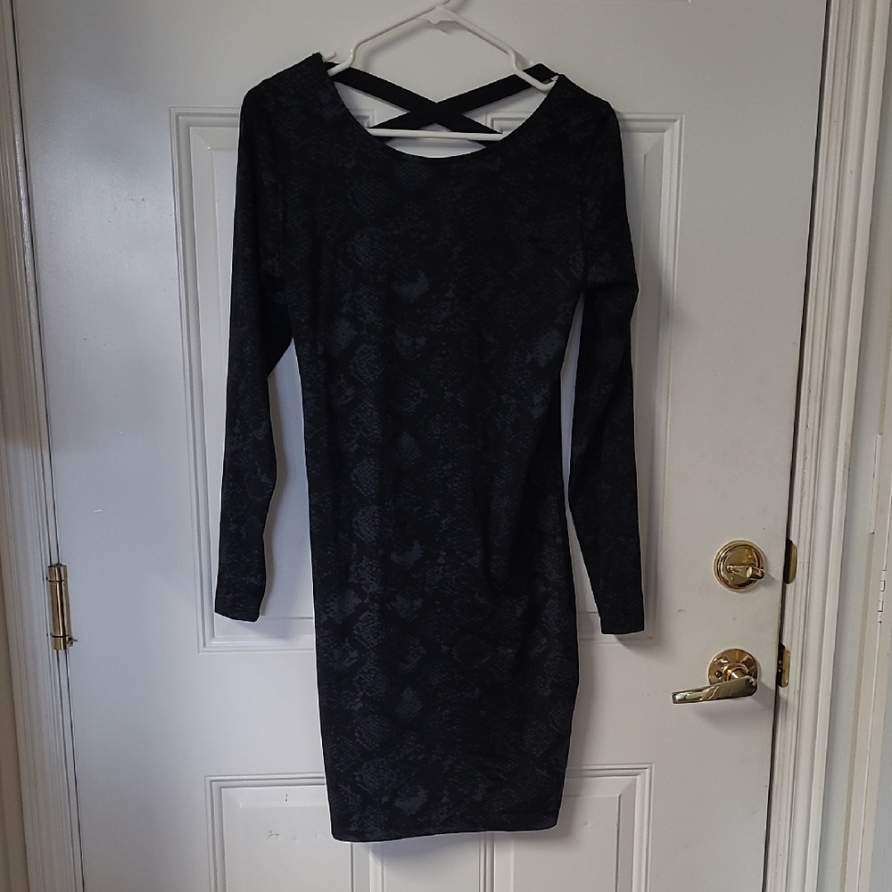 Victoria's Secret Black Long Sleeve Workout Dress